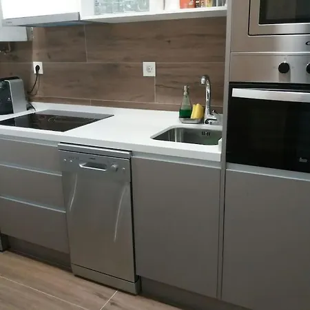 Piso De Lujo En 1 Linea De Playa Y Centro De Gijon