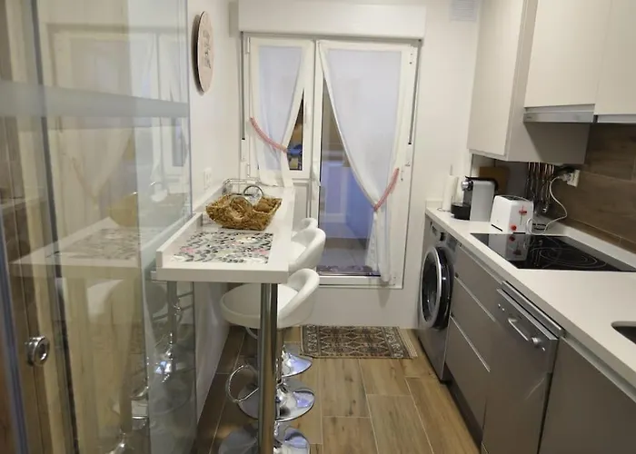 Piso De Lujo En 1 Linea De Playa Y Centro De Gijón