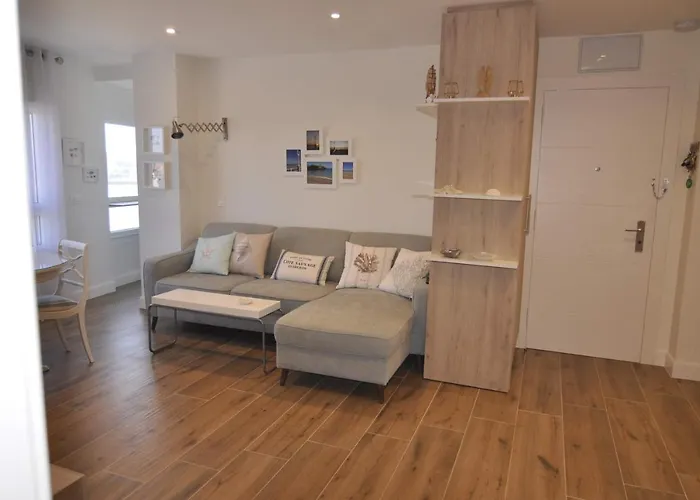 Piso De Lujo En 1 Linea De Playa Y Centro De Apartamento *