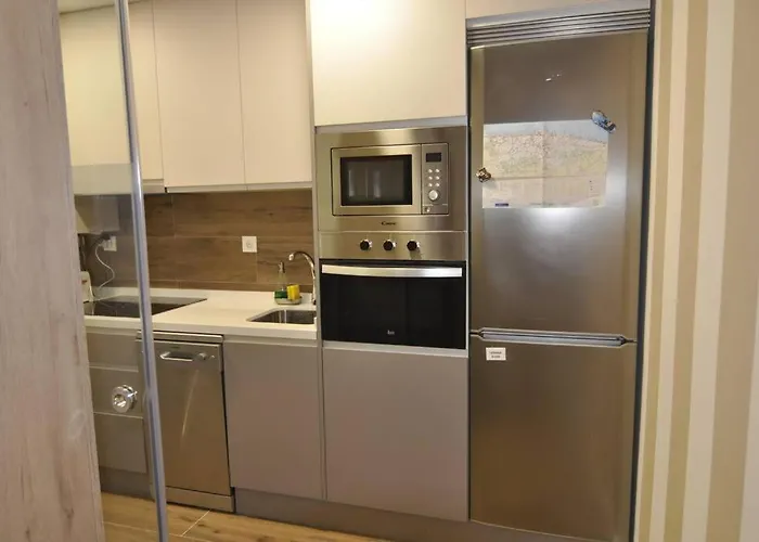 Piso De Lujo En 1 Linea De Playa Y Centro De *