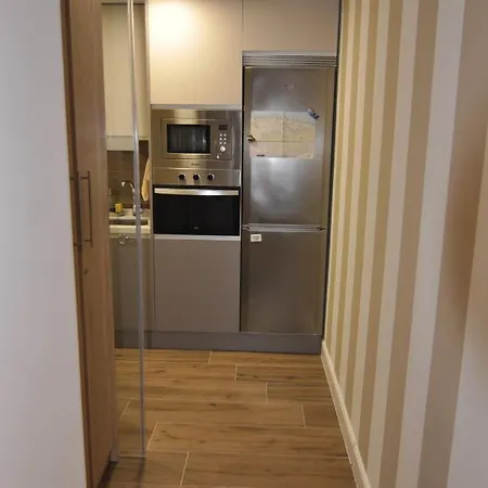 아파트 Piso De Lujo En 1 Linea De Playa Y Centro De *
