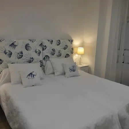 아파트 Piso De Lujo En 1 Linea De Playa Y Centro De
